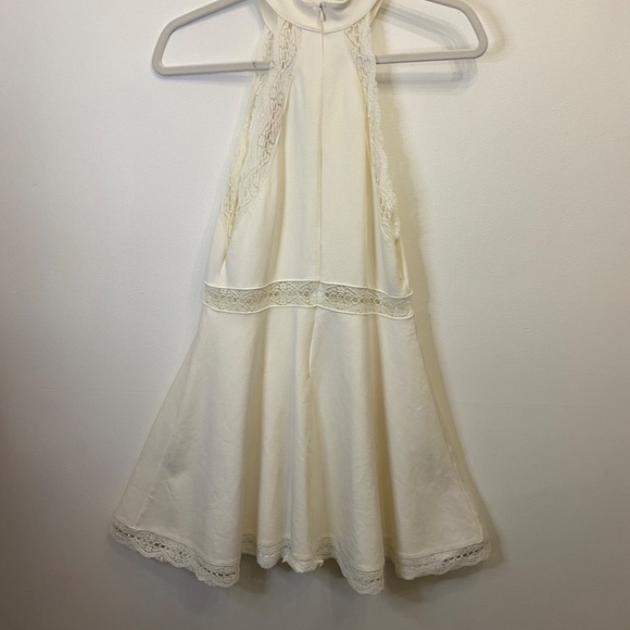 Super Cute Lulus white fit and flare dress - Picture 3 of 4